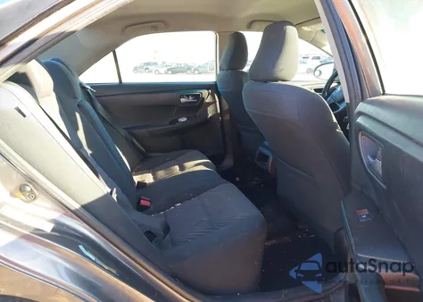 2016 Toyota Camry Le z USA, uszkodzony, nr VIN 4T4BF1FK7GR575786